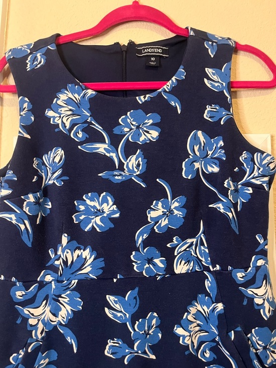 Lands' End Dresses & Skirts - Lands' End Navy Dress with White and Light Blue Floral Trim Size 10